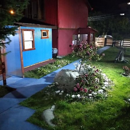 Ushuaia Centro Complejo De Cabanas ภายนอก รูปภาพ